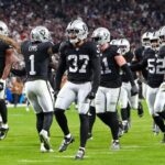 "It's Corny, But I Love It": Antonio Pierce's Raiders Going on a Cigar Smoking Spree After Defeating the Jets Impresses NFL Fans