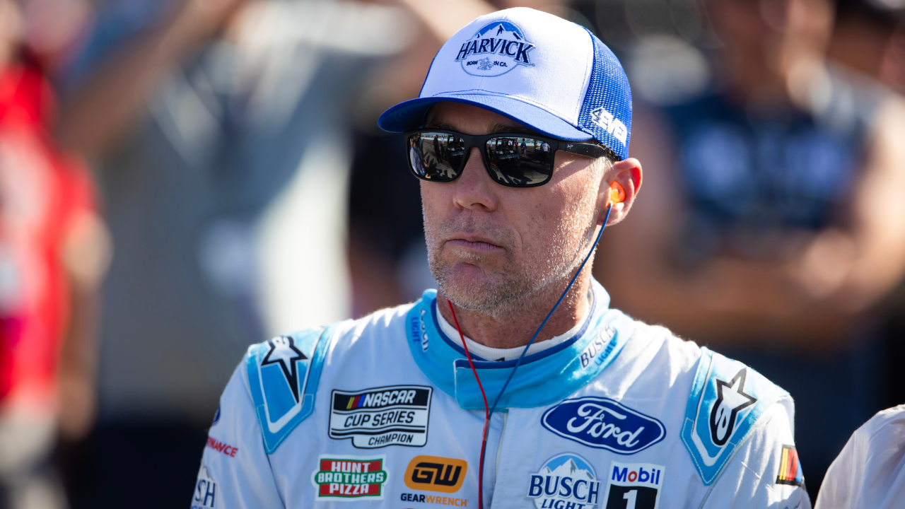 "Let's Not Talk Smack": "Hater" Kevin Harvick Slammed for Insane NASCAR Take