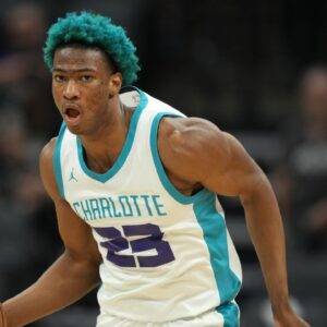 "They Wanted Me To See A Therapist": Following His 'Erratic' Behavior, Kai Jones Dishes On Getting Waived By Hornets