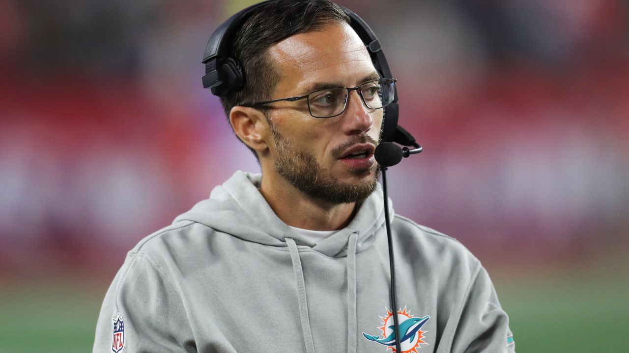 As ‘Injury-Ridden’ O-Line Threat Looms Over Miami, Mike McDaniel Pays Dallas Cowboys Due Respect, Despite Last Sunday’s Beating Against Bills