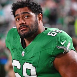 Eagles Tackle Jordan Mailata Gives Advise to Rookies Playing on their Holiday: "This is what you worked for"