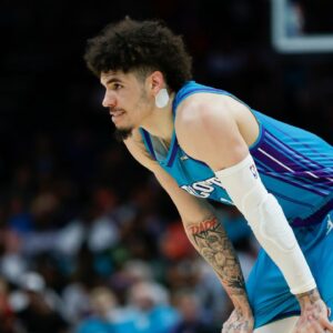 “LaMelo Ball Got a Couple Fines for Thanksgiving!”: Hornets Star’s NSFW Reply About Girlfriend’s Peach Cobbler Left NBA Twitter in Splits