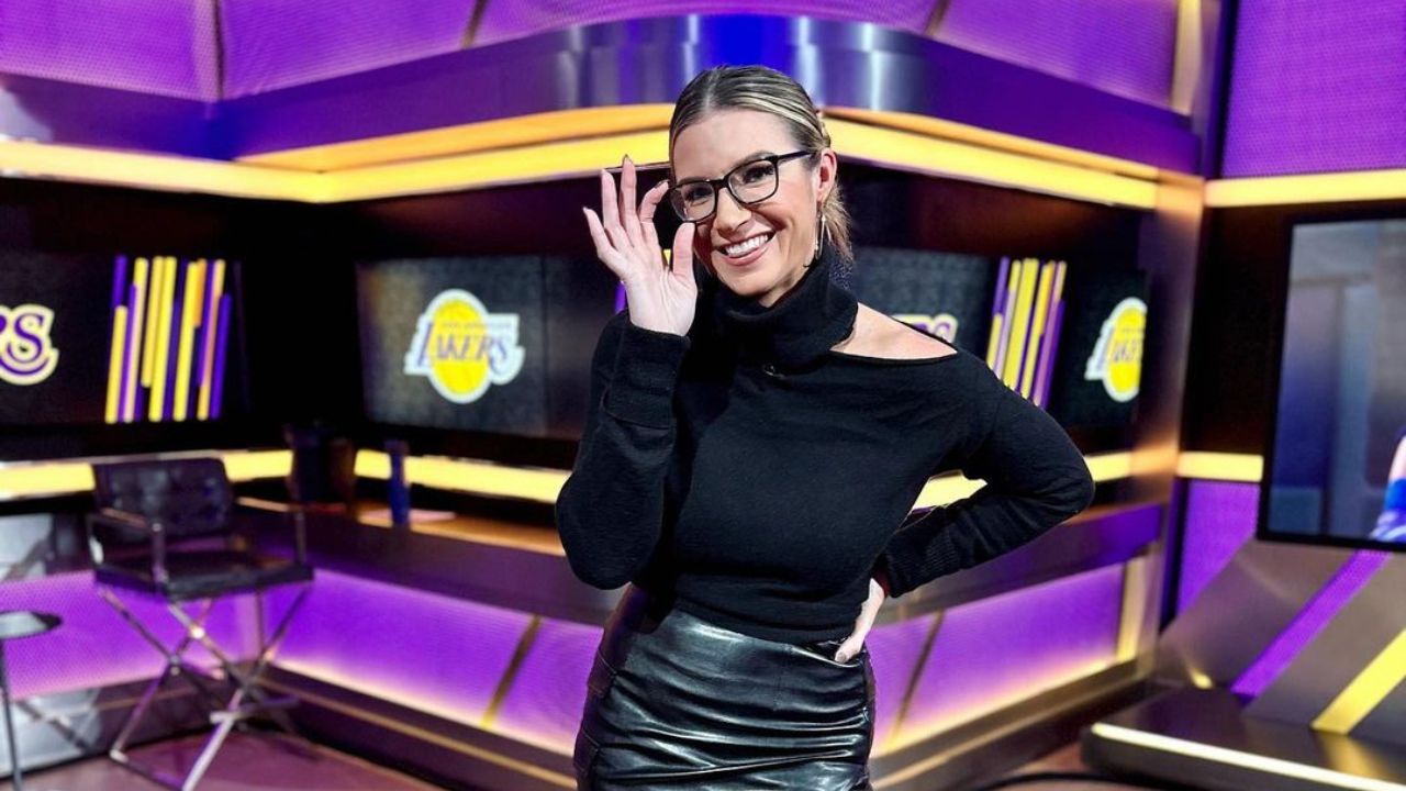 "Just Get Buckets Y'all": Los Angeles Lakers' Pregame Host Drains Shot After Shot Wearing Heels