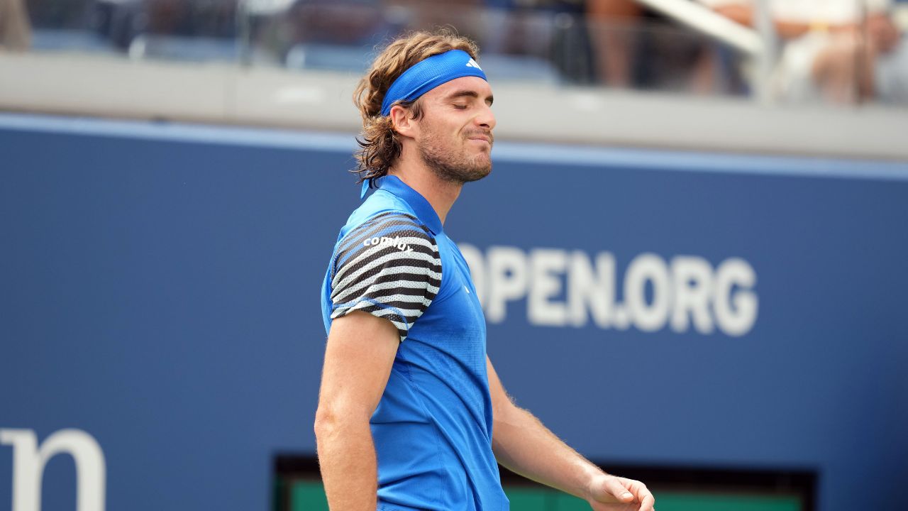 "The Steph Curry of Tennis": Stefanos Tsitsipas' $10,000 Philanthropic Pledge Ends Prematurely, Sparks Jokes/Ridicule