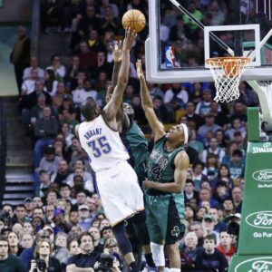 "Phoenix Needs a Point Guard": Kevin Garnett Believes Kevin Durant Will Direly Need a PG Once the Playoffs Start