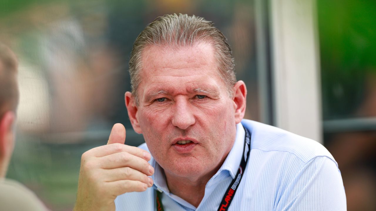 "The Number One Driver" - Jos Verstappen Once Hijacked His Teammate’s Car for the FP Session After Crashing His Own Car