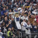 Ugly Brawl Breaks Out Between Potential Eagles & Cowboys Fans After Dallas' Victory; "Getting Whopped On & Off the Field"