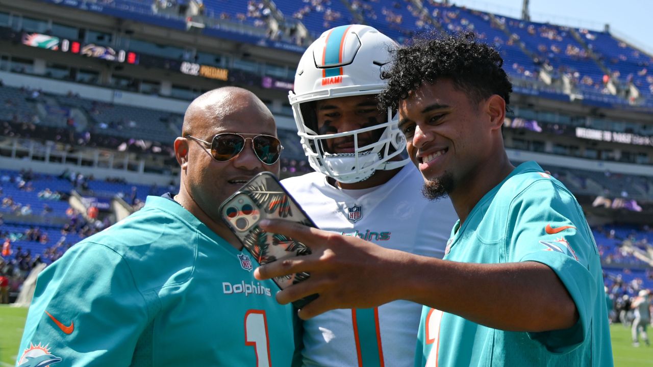 Tagovailoa Family Plans To Reunite QB Brothers Tua & Taulia Tagovailoa In Miami