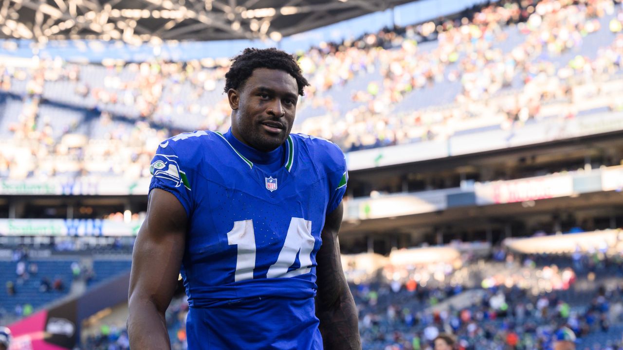 When DK Metcalf's One Meal, One Coffee & 3-4 Bags of Candy a Day Diet Admission Left Fans Scratching Their Heads