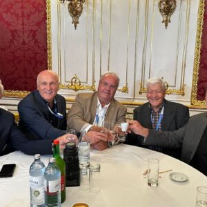 “Helping Others Is One of the Best Things You Can Do…”: Arnold Schwarzenegger Reveals a Unique Way to Stay Happy and Live Longer