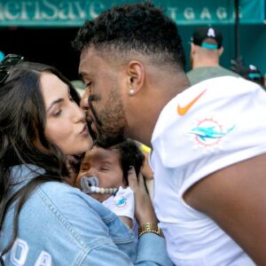 “Next Philip Rivers”: Photo Revealing Tua Tagovailoa and Wife Annah Gore Expecting Second Child Makes Internet Go Crazy