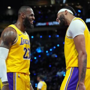 Anthony Davis’ Shaquille O’Neal-Esque Night in Vegas Leads to 3 Lakers Players Getting Nearly 50 Percent Bonus on Salaries