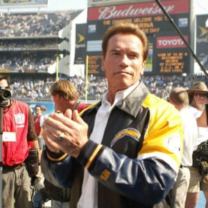 Arnold Schwarzenegger Unveils the Benefits of Foam Rolling and Its Delayed Effects