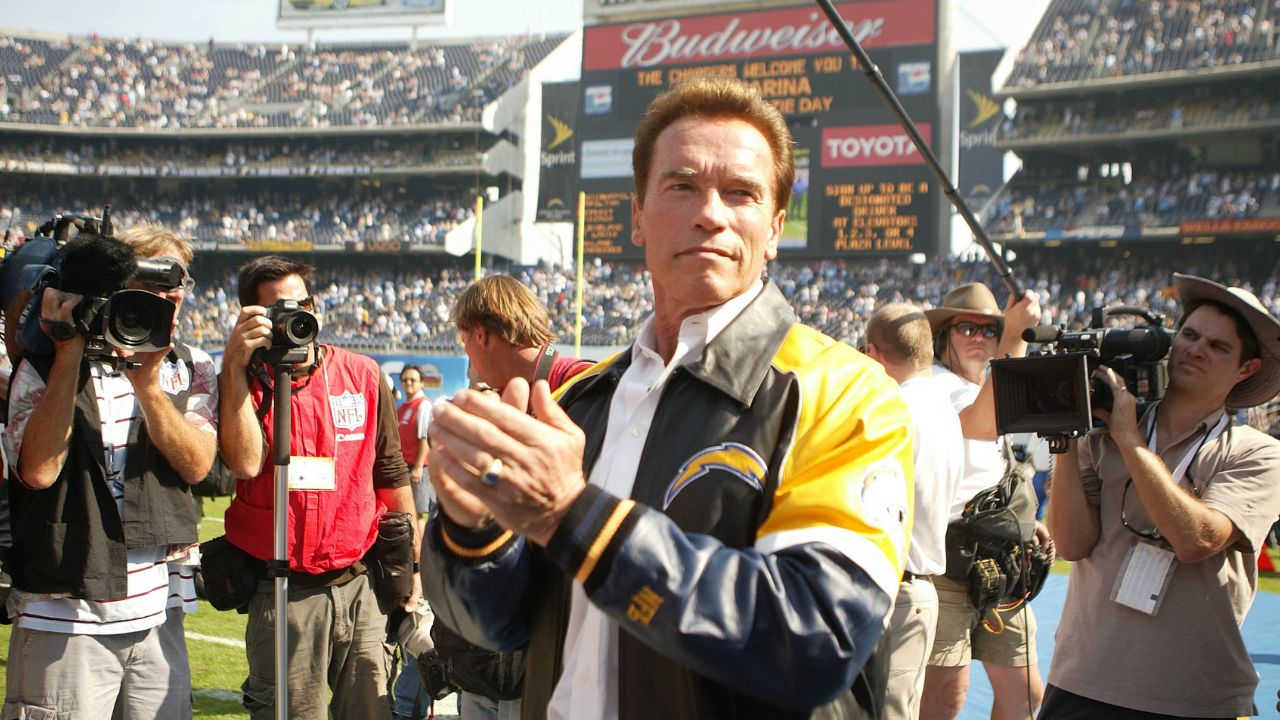 Arnold Schwarzenegger Unveils the Benefits of Foam Rolling and Its Delayed Effects