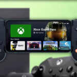 An image showing Xbox Controller which is detachable