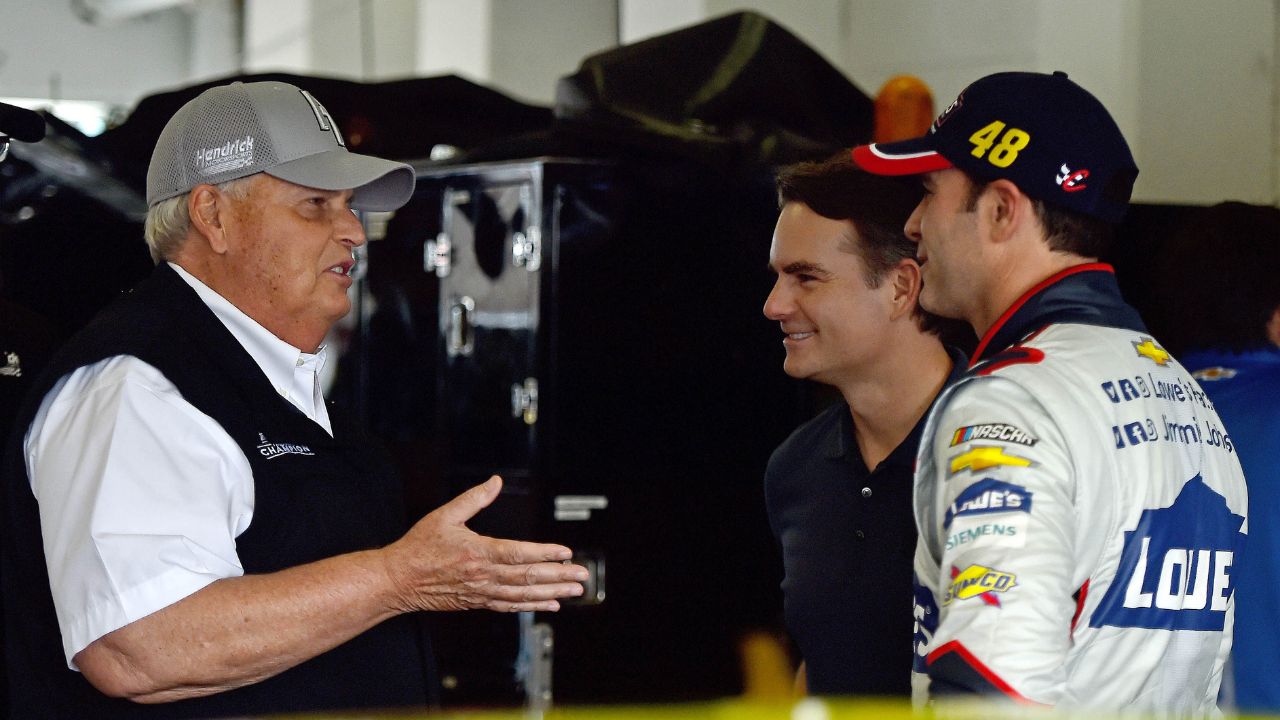 At A Glance: Hendrick Motorsports' NASCAR History at Atlanta Including Jeff Gordon and Jimmie Johnson Legacy