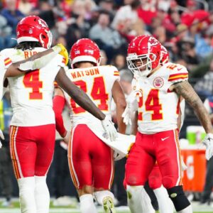 Fans Left Unsatisfied as KC Chiefs Sell Potential Wild Card Round Tickets in November Starting $155