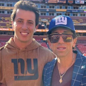 Fans Draw Resemblance Between Tommy DeVito’s Agent’s New Look and a Batman Villain