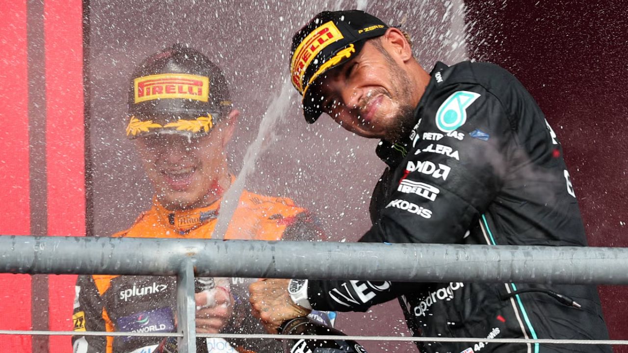 Lando Norris Reflects on Racing Against ‘Idol’ Lewis Hamilton in 2023 - “He’s Doing Well for an Old Guy”