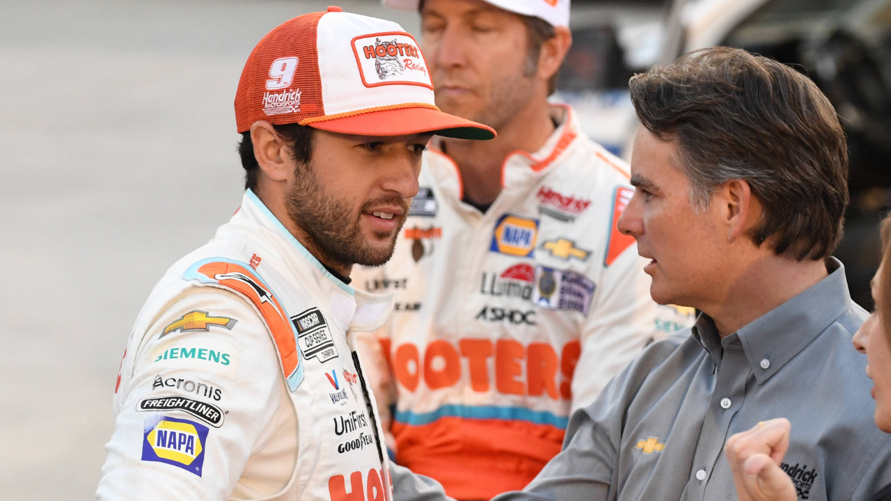Jeff Gordon’s Incredible Story About Must-Visit NASCAR Track Got Chase Elliott’s Approval