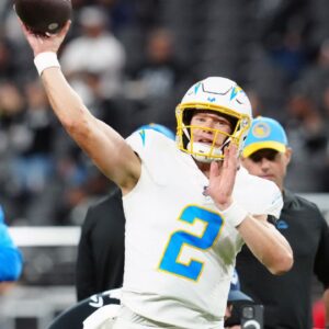 Chargers QB Easton Stick’s Old Warmup Video Resurfaces Leaving the Internet Baffled by His Ball Handling