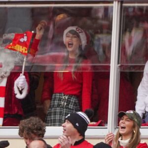 Who Dressed as Santa to Escort Taylor Swift at the Chiefs Christmas Game in Arrowhead?