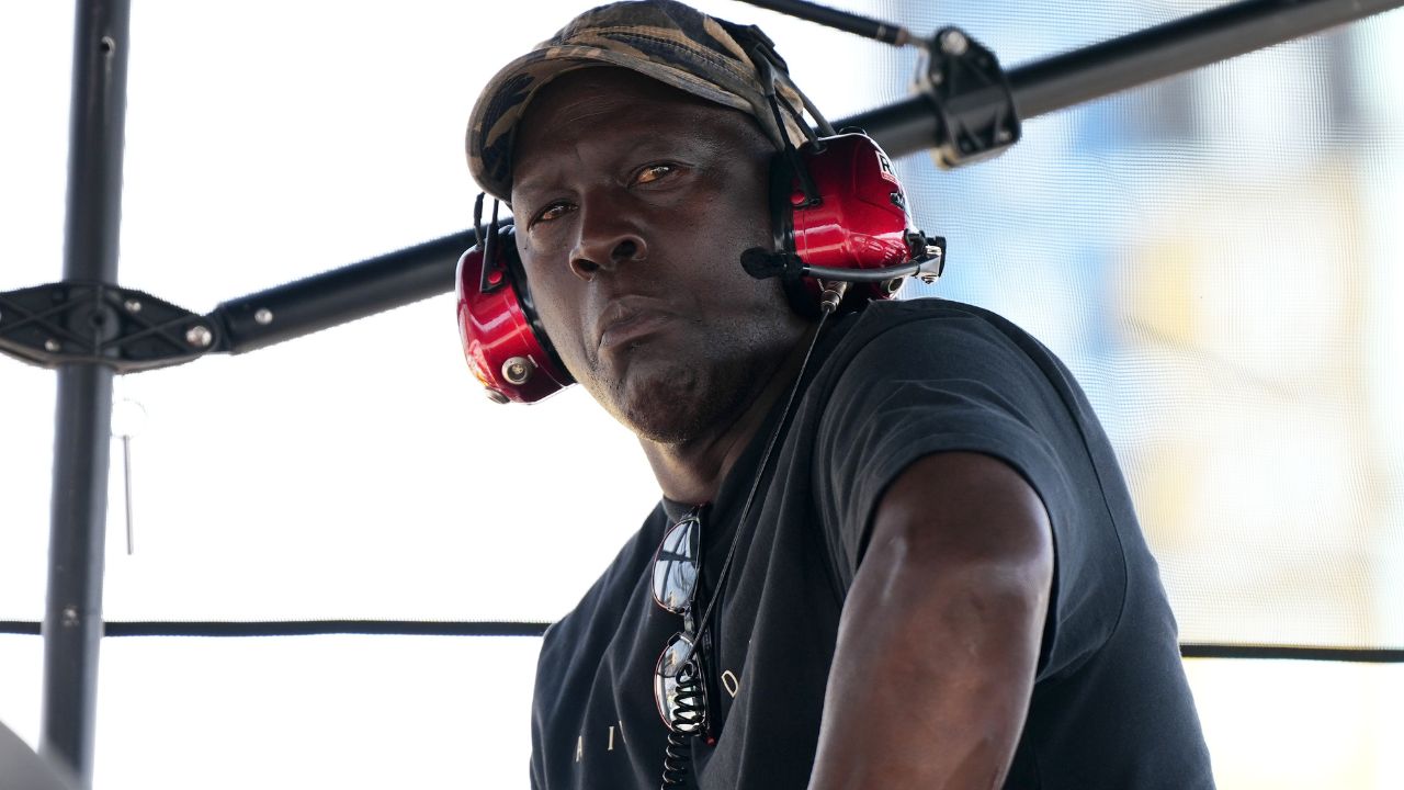 "He Didn't Want The Bag Inside!": Michael Jordan Forced An Adidas Athlete To 'Strip Himself' Of His Gear And Sport Nike At His House