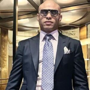 Manager Ali Gives Peaky Blinders Vibes as He Predicts Umar ‘Will Be a Champion’ in 2025