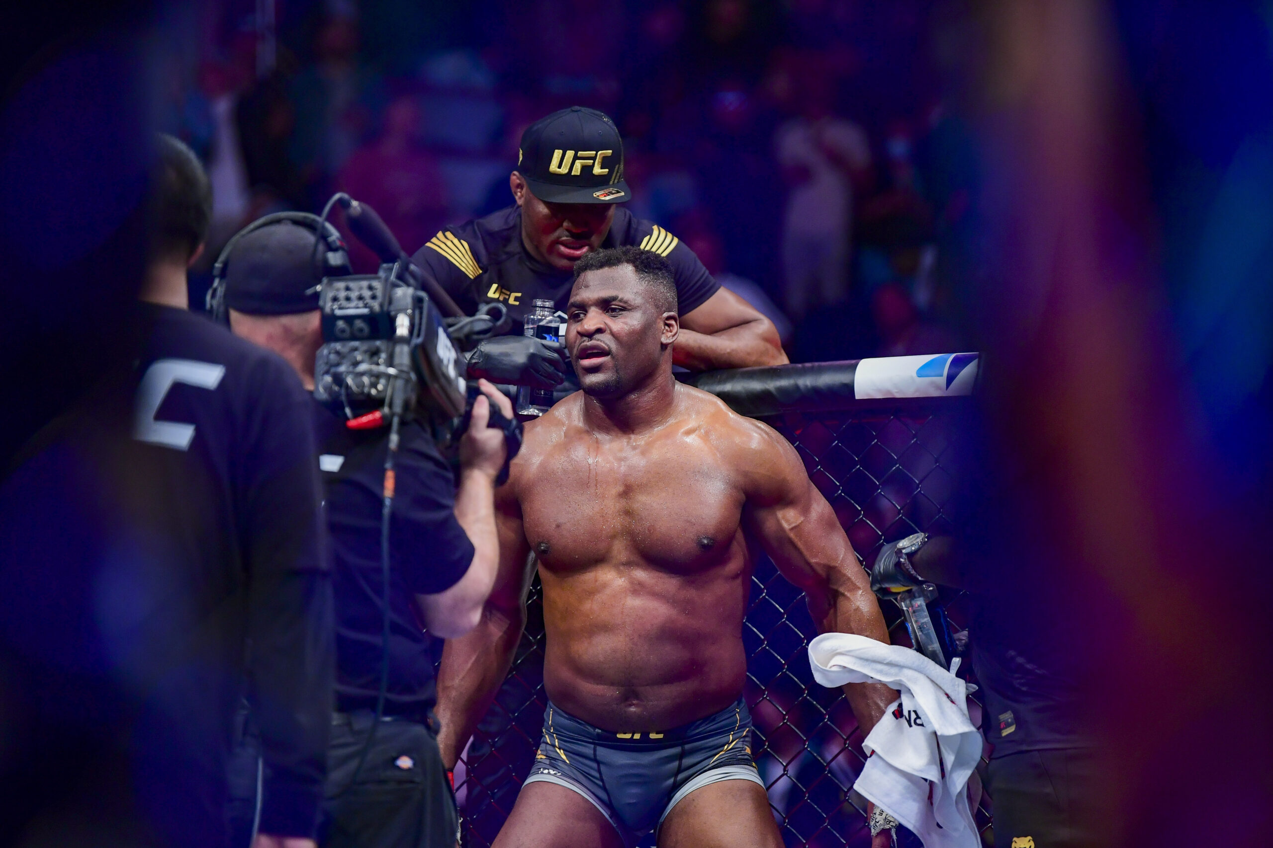 “Fu*k Those Nerds": 27-Year-Old UFC Star Rages Against Fans for Doubting Superior Power Over Francis Ngannou
