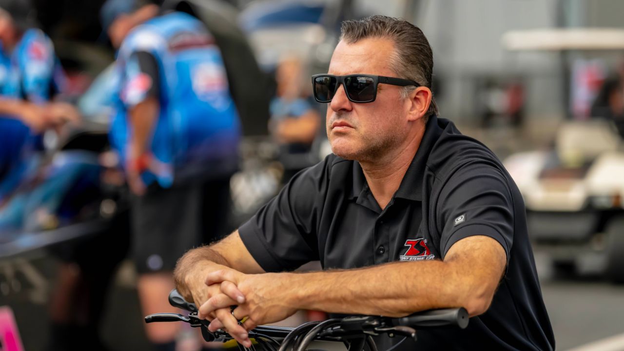 Tony Stewart's Warning Shot to NASCAR Field Ahead of 2024 Season