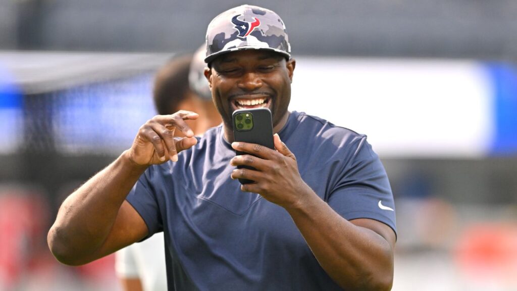 After Getting Railroaded by 31 Points in Playoffs, Cleveland Browns Bring Texans' Defensive Talent to Ohio