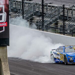 Why Don’t NASCAR Cars Have Airbags?