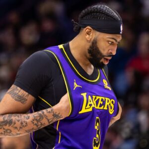 “Criminal That Anthony Davis Isn’t Even in the Top 20”: Having Lost 7 Out of Last 9 Games, Lakers Fans Point Out ‘Absurd’ Usage Rate Disproportion