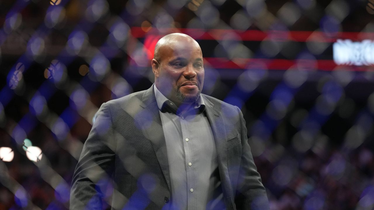 Former UFC Double Champion Casts Doubt on UFC 300 Mega Fight Status Due to Unavailability of Big Star