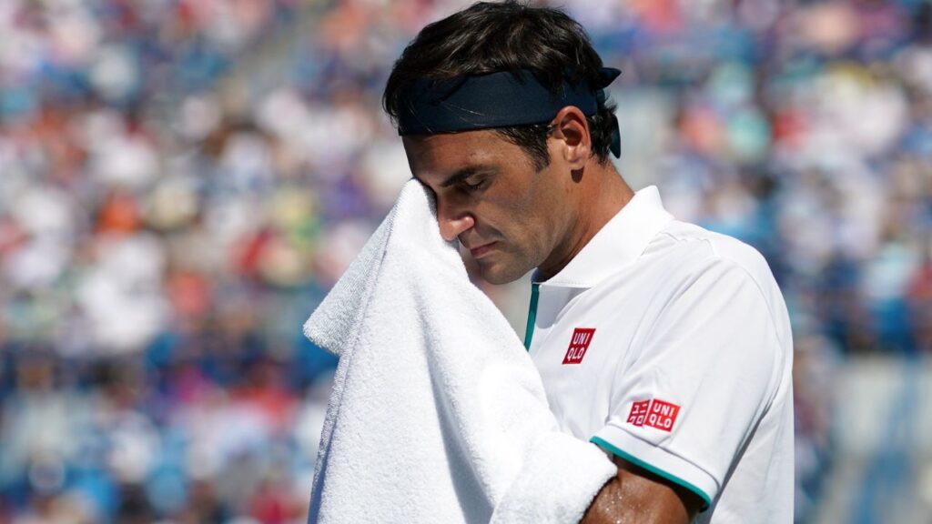 "Sports Achievements Is the Only Metric": Serena Williams' Former Coach Casts Aside Roger Federer in Goat Debate After Praising His Elegance