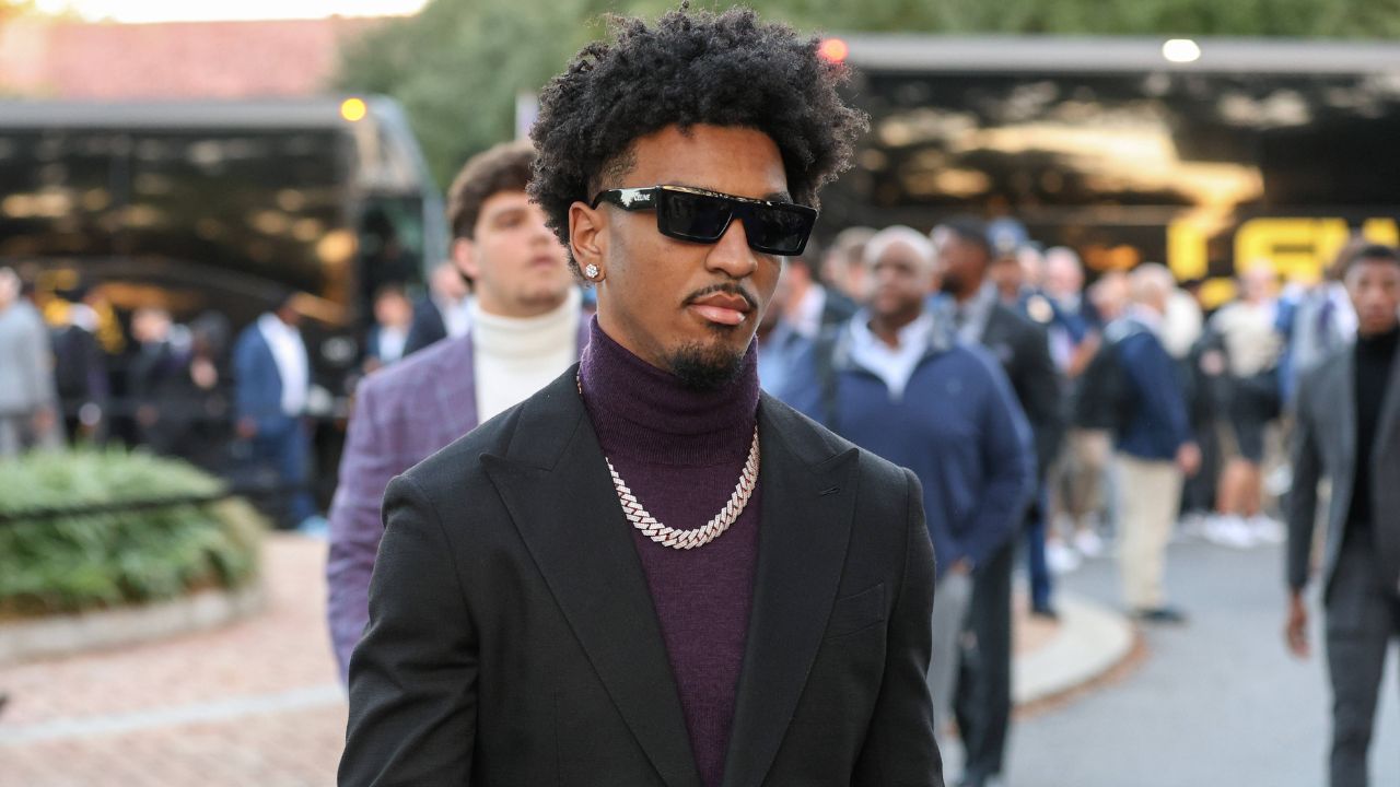 Jayden Daniels Responds to Old Viral Video of ASU Teammates Trashing Him After LSU Move