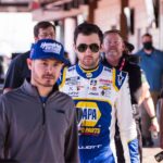 February 5, 2022, Los Angeles, California, USA: Kyle Larson $5 and Chase Elliott 9 arrive to the NASCAR, Motorsport, USA Busch Light Clash press conference, PK, Pressekonferenz on Saturday February 5, 2022 at the Los Angeles Memorial Coliseum in Los Angeles, California. /PI Los Angeles USA