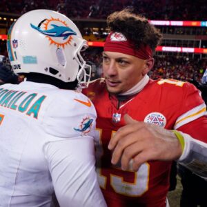 "We're Stuck With Fake A** Jake from State Farm & Patrick Mahomes": Nike's Old Snow Day Commercial Goes Viral Yet Again as Chiefs Torture Dolphins in Harsh Weather