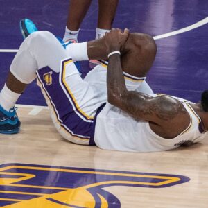 Is LeBron James Playing Tonight vs Suns? Lakers Release Injury Report for 19x All-Star
