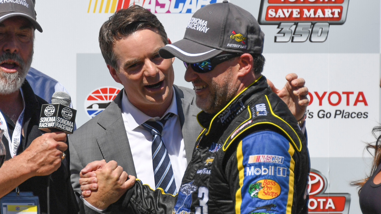 Jeff Gordon Was Once Offered Tony Stewart’s Seat for Daytona 500