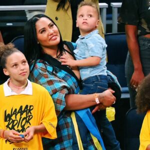 Weeks After Making It to Oprah’s Favorites List, Ayesha Curry Shares Daughter Ryan’s Excitement for Sweet July’s Reunion Issue