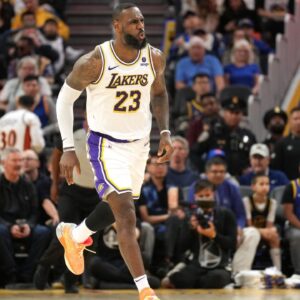 Is LeBron James Playing Tonight Against The Rockets? Jan 29th Injury Update On The Lakers Superstar Amidst Ankle Problems