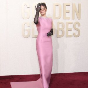 Hollywood Diva & Josh Allen's Girlfriend Hailee Steinfeld Flaunts Shiny Diamond Ring While Addressing Engagement Rumors