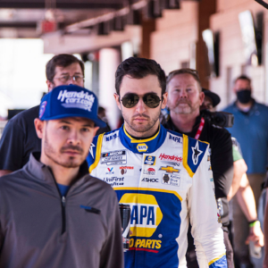 Will Kyle Larson Battle Chase Elliott Differently With NASCAR Regular Season Championship on the Line?