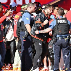 Taylor Swift Makes a Generous Six Figure Donation to the Family of Woman Killed in Chiefs Super Bowl Parade Shooting