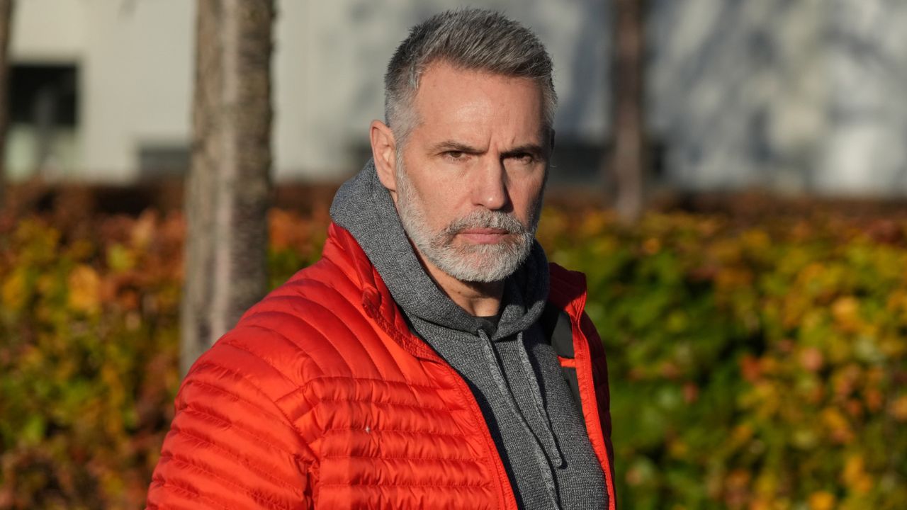 Kurt Warner Narrates the Real Issue Hurting College Football: "It's Hard for Me to Even Watch"