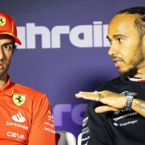 Lewis Hamilton Extends Olive Branch to Carlos Sainz After Snatching Ferrari Seat