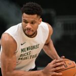 Feb 29th Bucks Injury Report: Is Giannis Antetokounmpo Playing Tonight Against the Hornets?