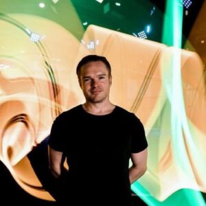 UFC Translator Salary: How Much Money Does the UFC Interpreter Like Fabiano Buskei Earn?