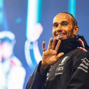 Lewis Hamilton Is Promised $400 Million From Ferrari And $100 Million is Just His Salary
